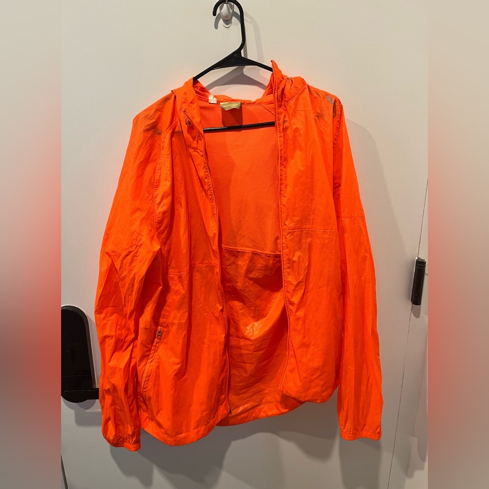 Saucony Men's Orange Windbreaker